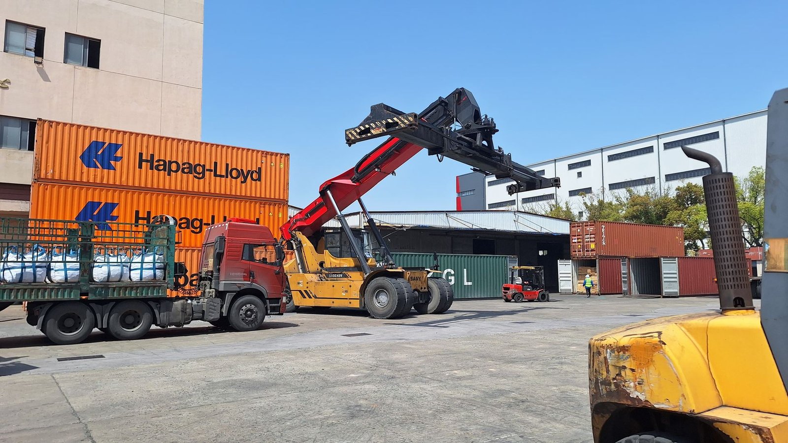 Operasional container yard